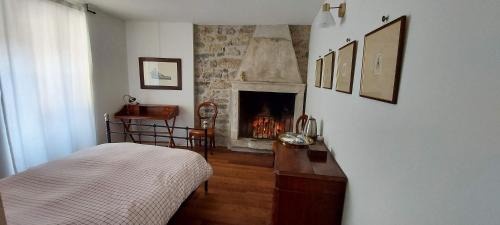 Ville del Monte House | La Piazzetta di Canale B&B