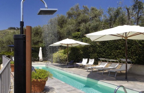 Civezza House | La Piazzetta suitable 4/5 people with pool.n