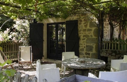 Saint-Dizier-la-Tour Cottage | La Pichonna: Charming cottage * swimming pool, tennis court, fishing pond