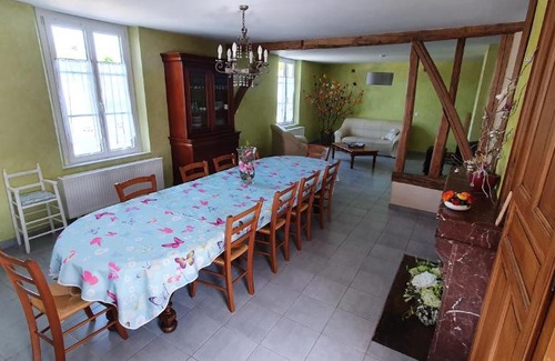 Heiltz-le-Hutier House | La pinsonnière