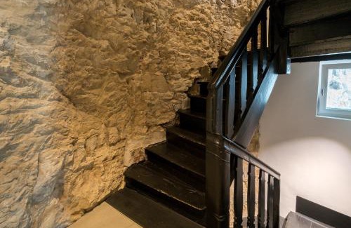 Ville Haute Hotel | La Pipistrelle Hotel