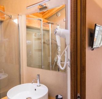 Usseaux Apartment | LA PLACETTE - Albergo diffuso e Trattoria