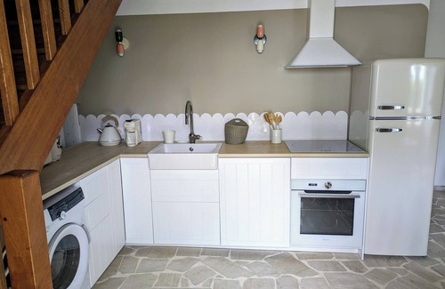 Finistere House | La Plage au Bout de la Rue!