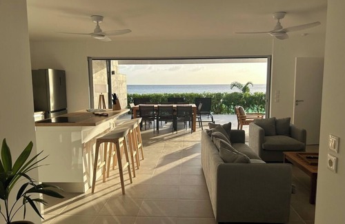 Schoelcher Apartment | La Plage Martinique - 3BR Sea View and Plunge Pool