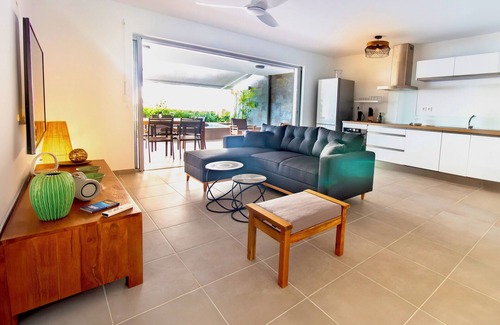 Tartane Apartment | La Plage Martinique - 1BR Sea View and Plunge Pool