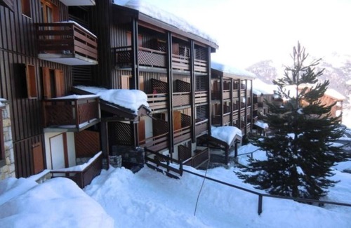 Montalbert Apartment | La Plagne-Montalbert, 4 pers studio, resort center, ski-in ski out
