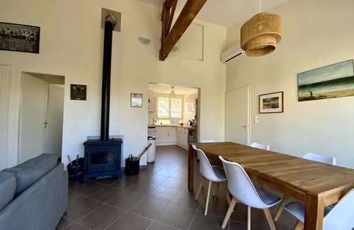 Aiguerelles House | La Poétique - Air-conditioned 3-bedroom house!