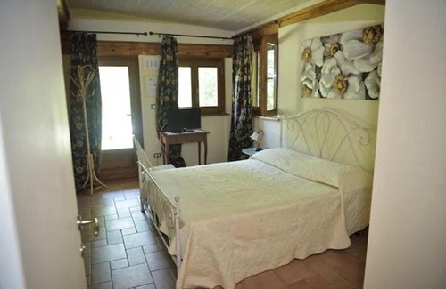 Pinerolo Bed & Breakfast | LA POIANA