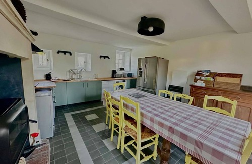 Tracy-sur-Mer House | La Pommeraie, house with very large garden