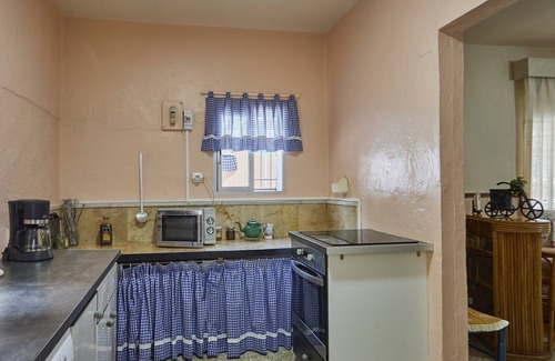 Benaocaz Villa | La Ponderosa El Bosque by Ruralidays