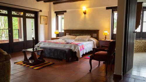 El Rosal Hotel | La Posada De Los Arcángeles