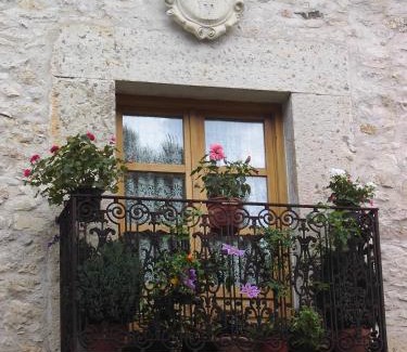 Tamajon House | La Posada de Tamajon