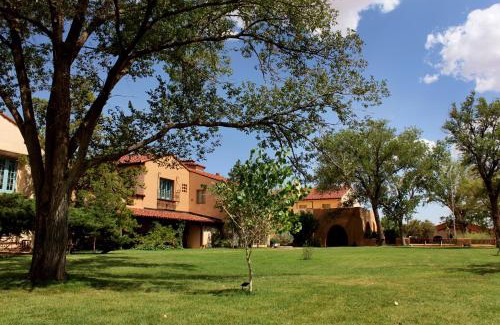 Winslow Hotel | La Posada Hotel and Gardens