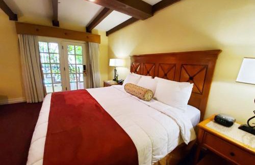 Western Division Hotel | La Posada Hotel