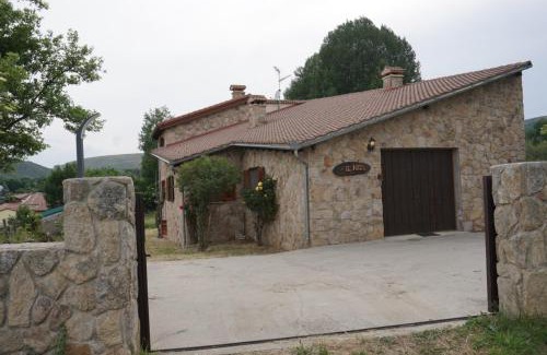 San Martin del Pimpollar Ski Chalet | La Puerta de Gredos