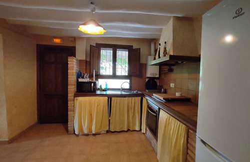 Blanca House | La Pura House. El Campillo farm