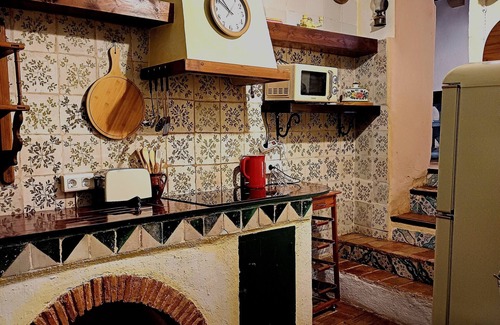Cabanes House | La Querala Medieval Palace