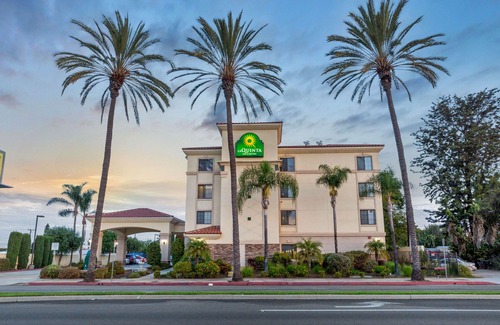 Harbor Hotel | La Quinta by Wyndham NE Long Beach/Cypress