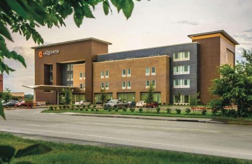 Wellborn Hotel | La Quinta by Wyndham College Station South