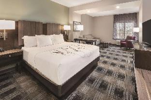 Aberdeen Hotel | La Quinta by Wyndham Aberdeen-APG