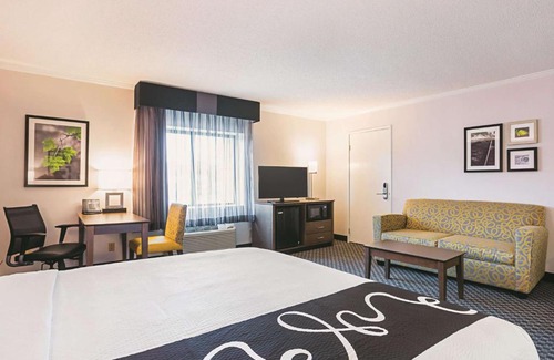 Lindridge-Martin Manor Hotel | La Quinta by Wyndham Atlanta Midtown - Buckhead