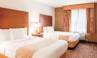 Bannockburn Hotel | La Quinta by Wyndham Bannockburn-Deerfield