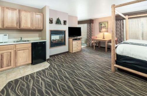Bozeman Hotel | La Quinta by Wyndham Belgrade - Bozeman Airport