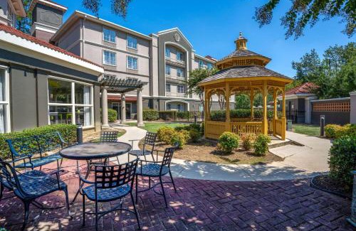 Hoover Hotel | La Quinta by Wyndham Birmingham Hoover