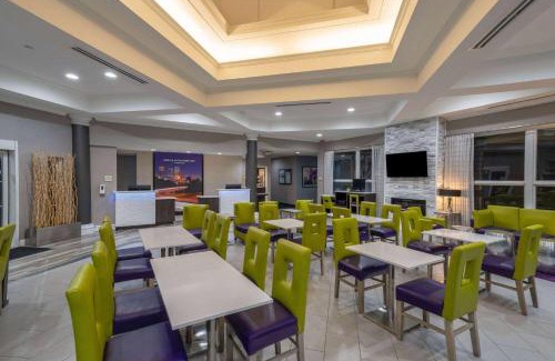 Hoover Hotel | La Quinta by Wyndham Birmingham Hoover