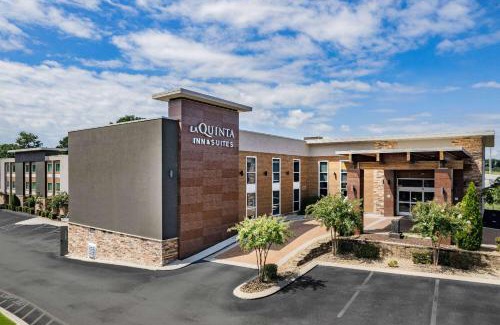 East Ridge Hotel | La Quinta by Wyndham Chattanooga - East Ridge