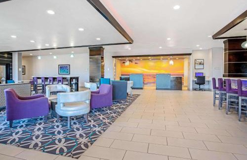 Portland Hotel | La Quinta by Wyndham Corpus Christi - Portland