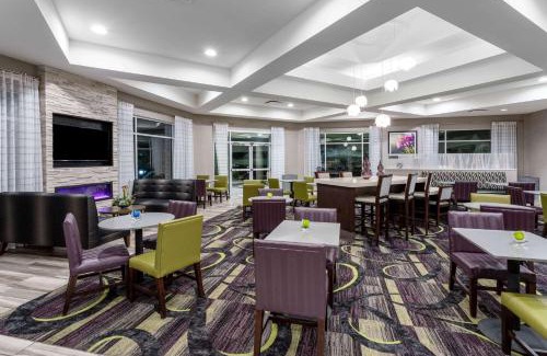 Louisville Hotel | La Quinta by Wyndham Denver Boulder - Louisville