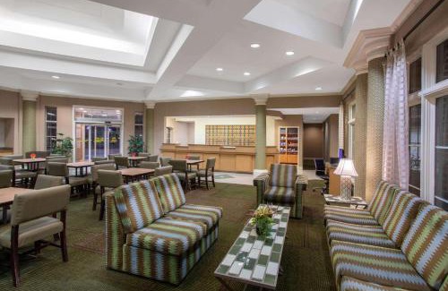 Lakewood Hotel | La Quinta by Wyndham Denver Southwest Lakewood
