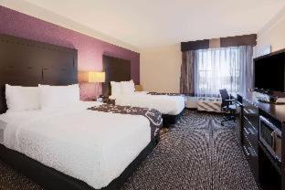 Utica Hotel | La Quinta by Wyndham Detroit Utica