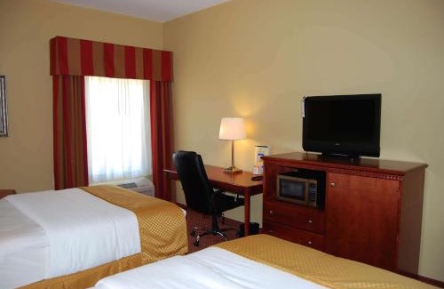 Fairfield Hotel | La Quinta by Wyndham Fairfield TX