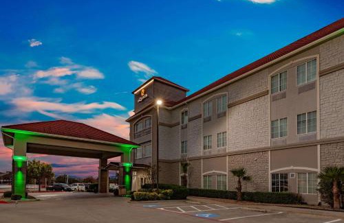 Garland Hotel | La Quinta by Wyndham Garland Harbor Point