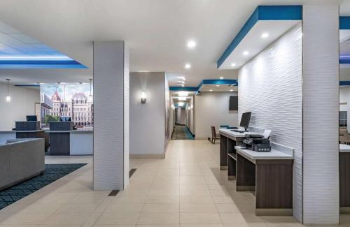Latham Hotel | La Quinta by Wyndham Latham Albany Airport