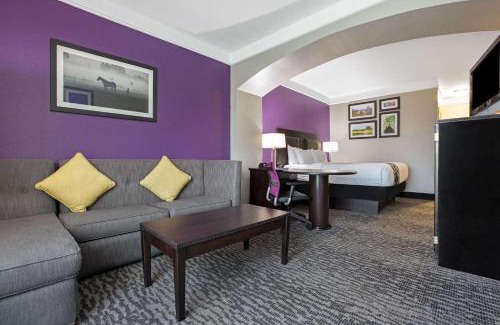 Pearland Hotel | La Quinta by Wyndham Pearland