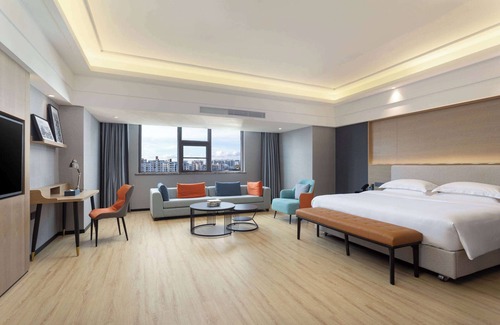 Qionghai Hotel | La Quinta by Wyndham Qionghai Yinhai