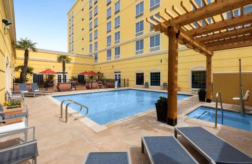 Medical Center District Hotel | La Quinta by Wyndham San Antonio Medical Ctr. NW