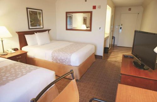 Stamford Hotel | La Quinta by Wyndham Stamford/New York City