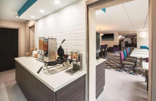 Fiskdale Hotel | La Quinta by Wyndham Sturbridge