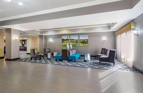 Temecula Hotel | La Quinta by Wyndham Temecula