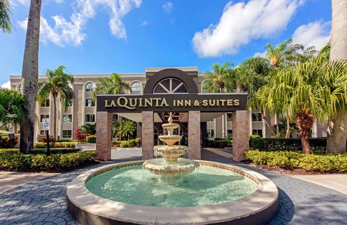 Coral Springs Hotel | La Quinta by Wyndham Coral Springs South