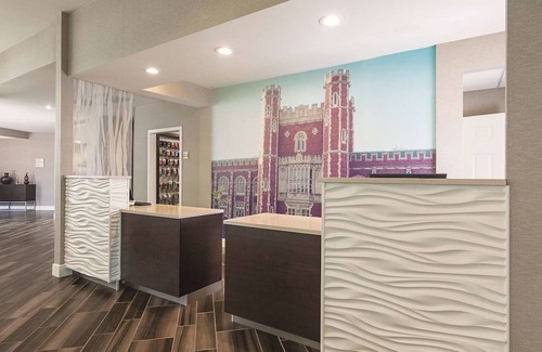 Norman Hotel | La Quinta by Wyndham Oklahoma City Norman