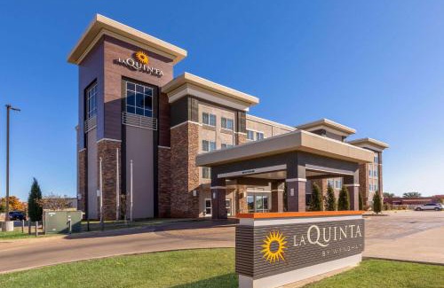 Wichita Falls Hotel | La Quinta by Wyndham Wichita Falls - MSU Area