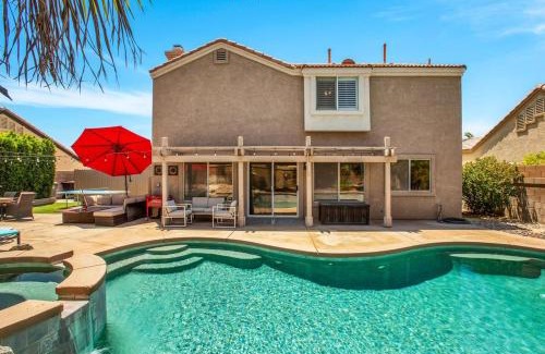 Topaz House | La Quinta Gem 31 Day Min