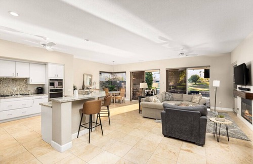 La Quinta Apartment | La Quinta Golf Home w/Pool, Spa & Designer Kitchen
