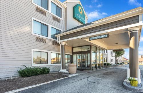 Independence Hotel | La Quinta Inn by Wyndham Cleveland Independence