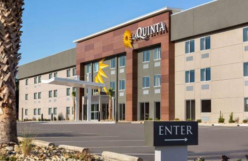Dentsville Hotel | La Quinta Inn by Wyndham Columbia NE Fort Jackson